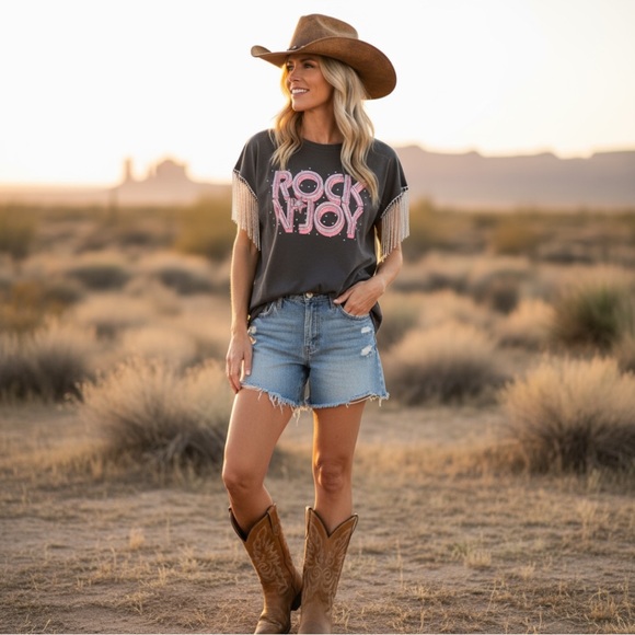 FANTASTIC FAWN Rock N Joy embellished high low tee S M L - Picture 1 of 6